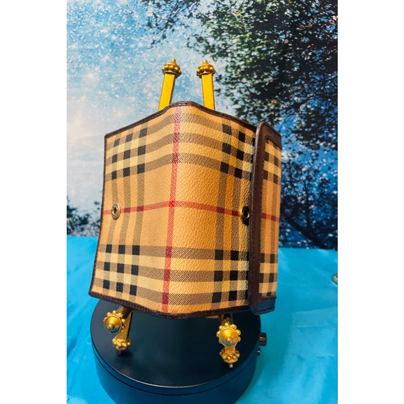 Burberry Haymarket Check Bi-Fold Wallet Tan/Brown One Size EUC - Picture 6 of 9